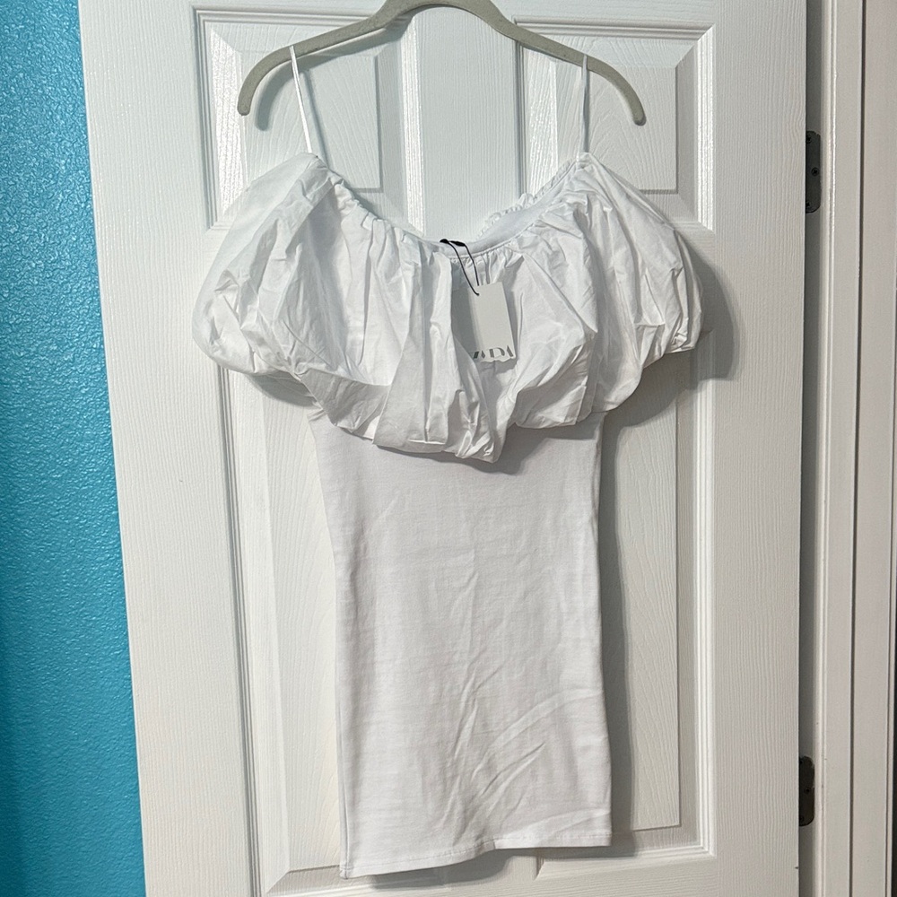 Zara White Off-Shoulder Blouse